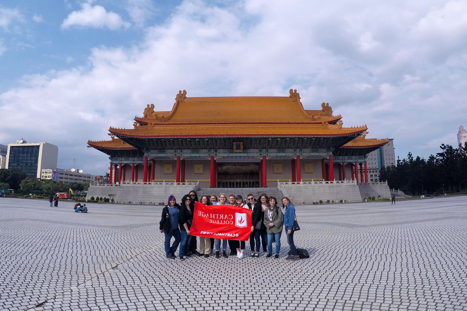 <a href='http://dgxa.4dian8.com'>全球十大赌钱排行app</a>的学生在中国学习.